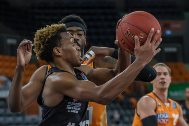 詹姆斯的冷 詹姆斯的冷