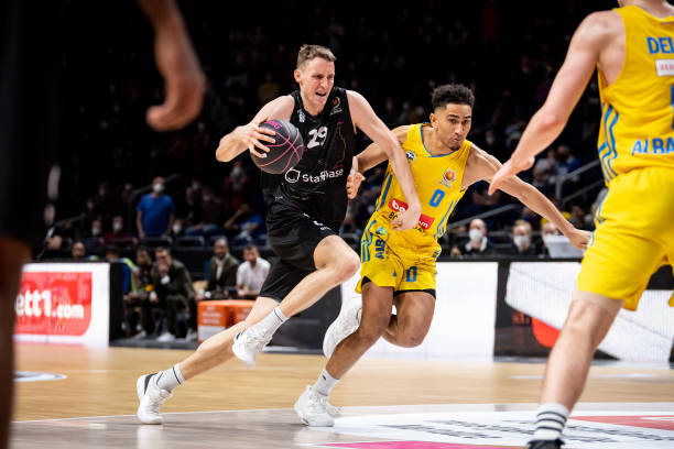 英冠球队米 英冠球队米