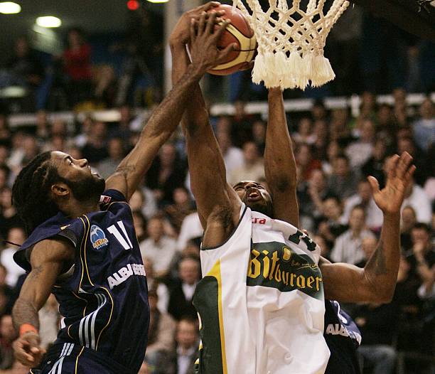 缩短与欧洲 缩短与欧洲