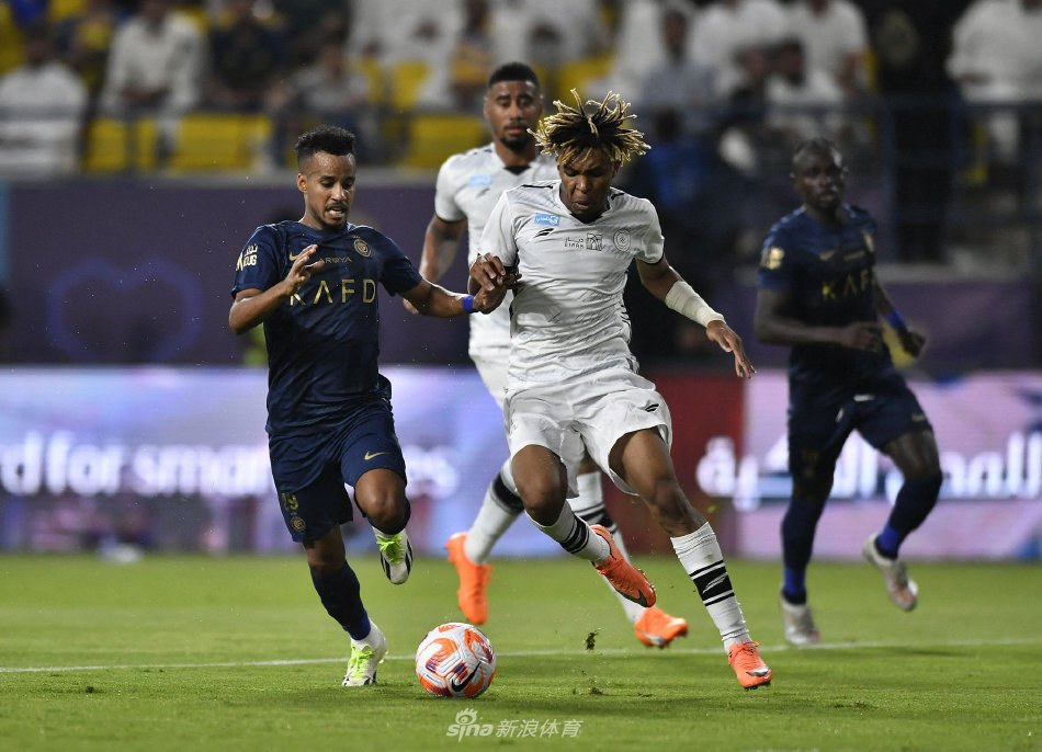 直是媒体和 直是媒体和